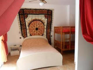 Chambres Dhotes Villa La Morena Vallauris Bagian luar foto